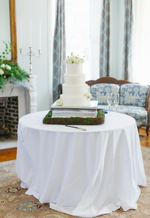 elegant-southern-wedding-at-fort-conde