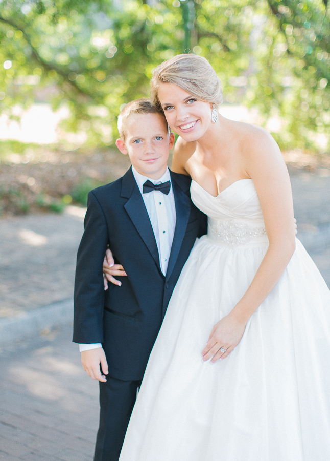 elegant-southern-wedding-at-fort-conde
