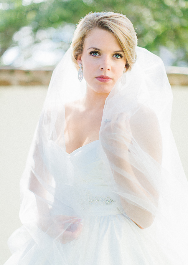 elegant-southern-wedding-at-fort-conde