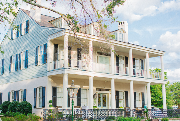 elegant-southern-wedding-at-fort-conde