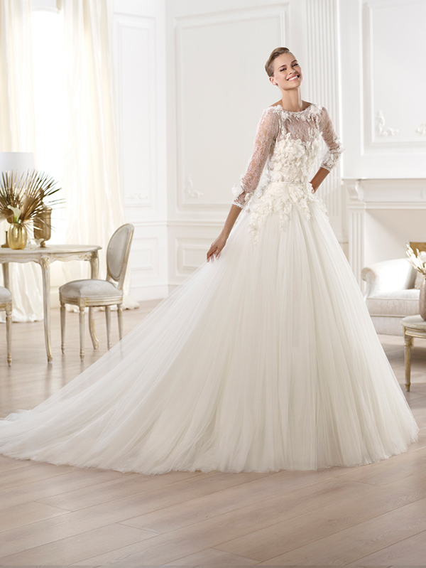 elie-saab-atelier-pronovias-and