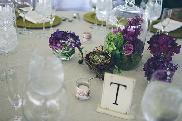 equestrian-wedding-in-purple-and-green