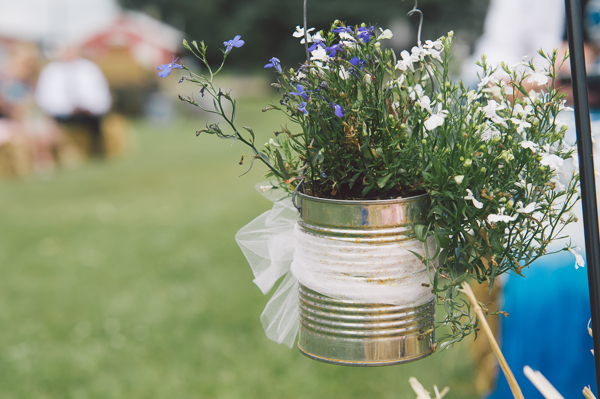 family-farm-wedding-in-pink-and-gray