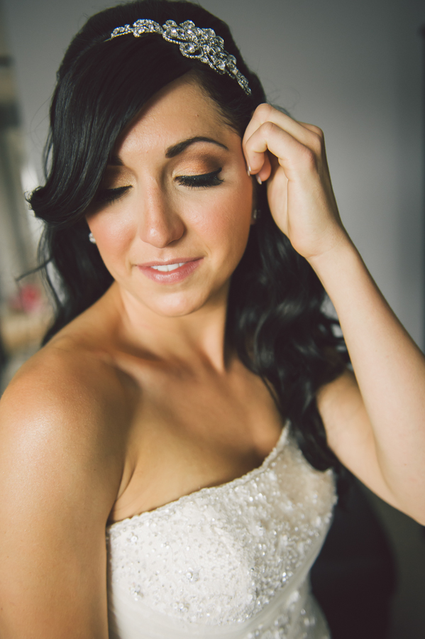 family-farm-wedding-in-pink-and-gray