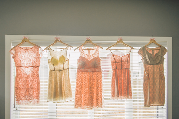 family-farm-wedding-in-pink-and-gray