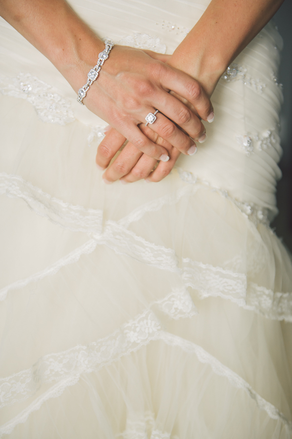 family-farm-wedding-in-pink-and-gray