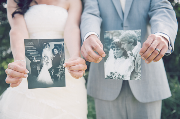 family-farm-wedding-in-pink-and-gray