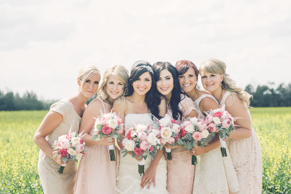 family-farm-wedding-in-pink-and-gray