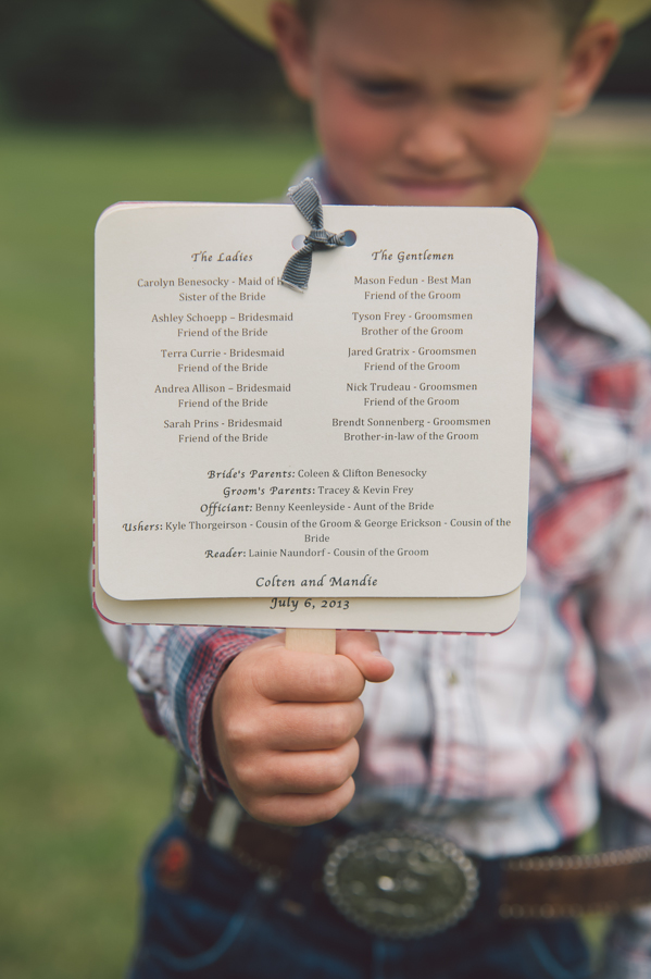 family-farm-wedding-in-pink-and-gray