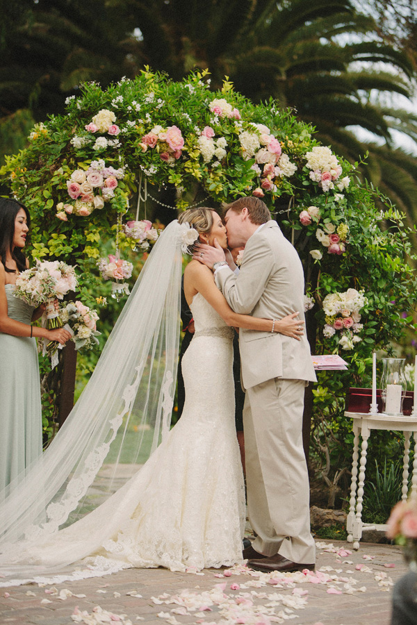 glamorous-vintage-wedding
