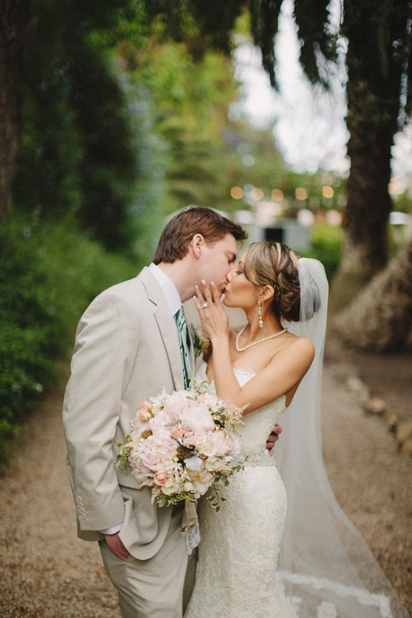 glamorous-vintage-wedding