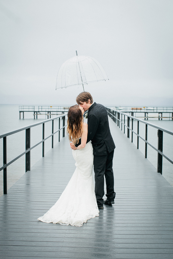 lake-tahoe-rainy-day-wedding