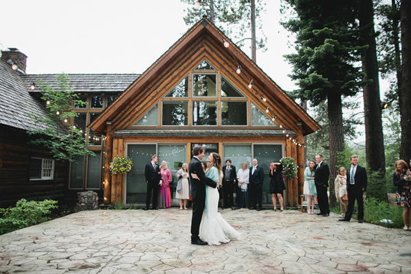 lake-tahoe-rainy-day-wedding