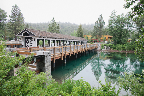 lake-tahoe-rainy-day-wedding