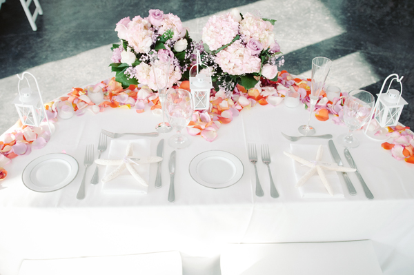malibu-beach-wedding-in-pink-and-white