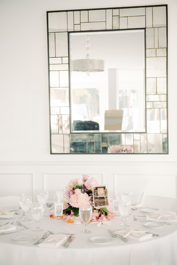 malibu-beach-wedding-in-pink-and-white