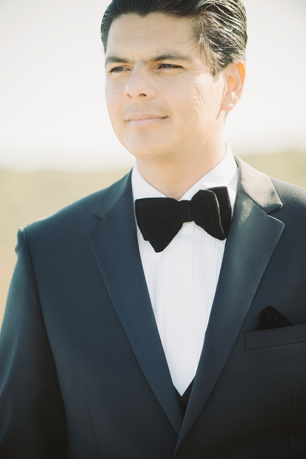 malibu-beach-wedding-in-pink-and-white