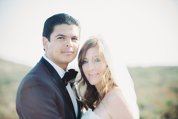 malibu-beach-wedding-in-pink-and-white