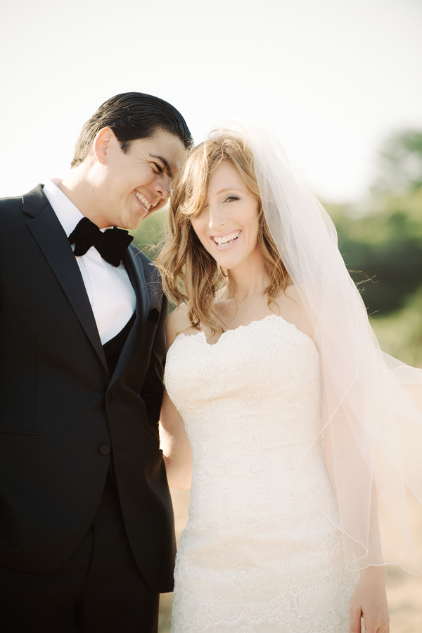 malibu-beach-wedding-in-pink-and-white