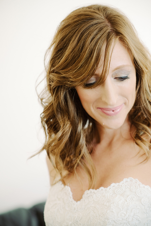 malibu-beach-wedding-in-pink-and-white