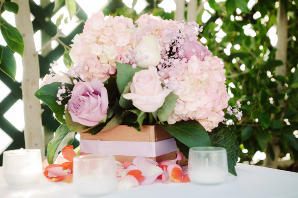 malibu-beach-wedding-in-pink-and-white