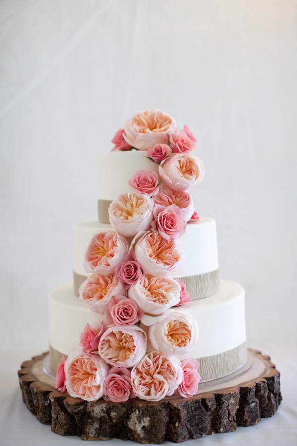 pennsylvania-peach-and-cream-garden