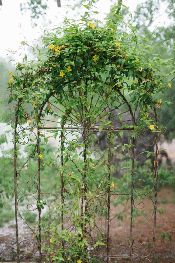 rainy-day-georgian-wedding-at-belle