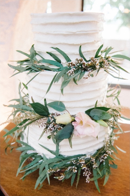 white buttercream wedding cake by leaf & crumb