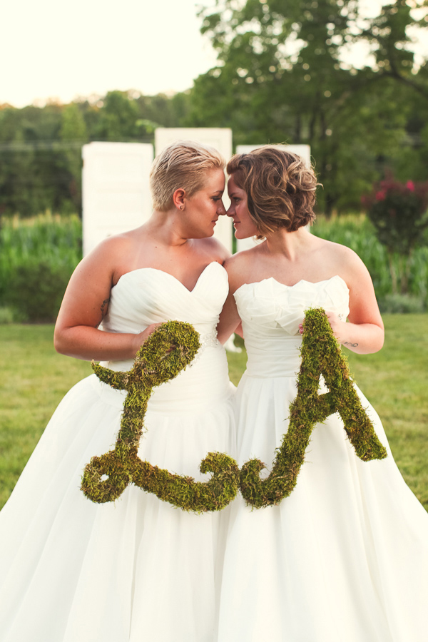 rustic-plum-and-gold-wedding-ideas