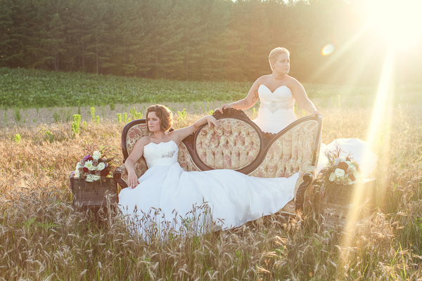rustic-plum-and-gold-wedding-ideas