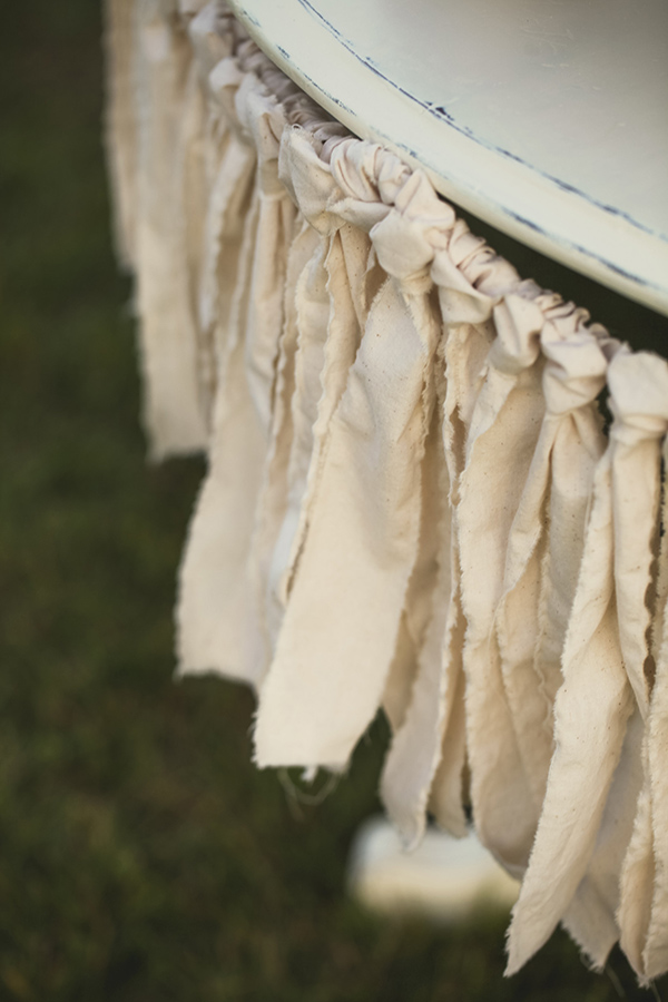 rustic-plum-and-gold-wedding-ideas