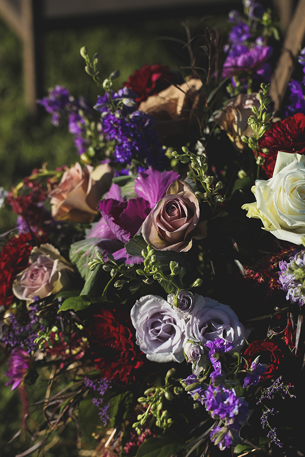 rustic-plum-and-gold-wedding-ideas
