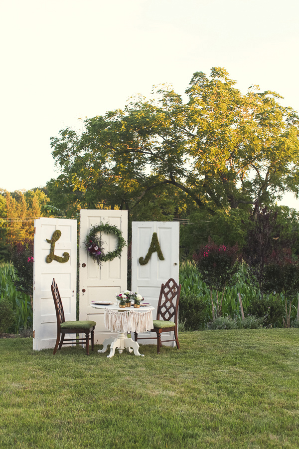 rustic-plum-and-gold-wedding-ideas