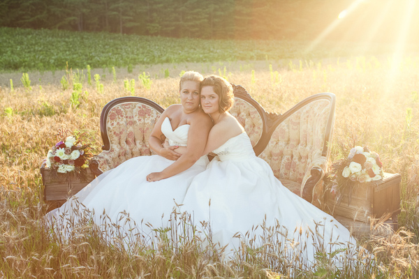 rustic-plum-and-gold-wedding-ideas