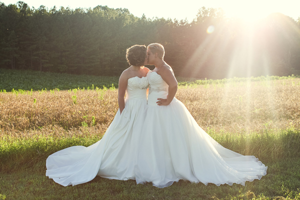 rustic-plum-and-gold-wedding-ideas