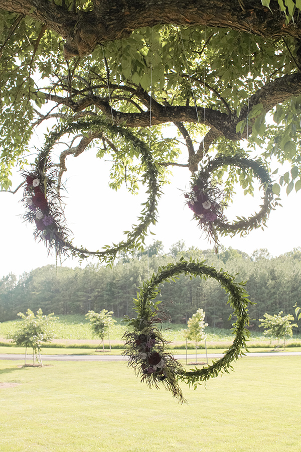rustic-plum-and-gold-wedding-ideas