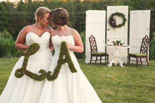rustic-plum-and-gold-wedding-ideas