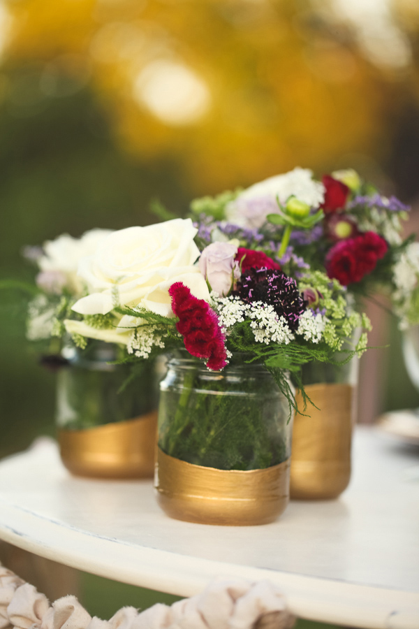 rustic-plum-and-gold-wedding-ideas
