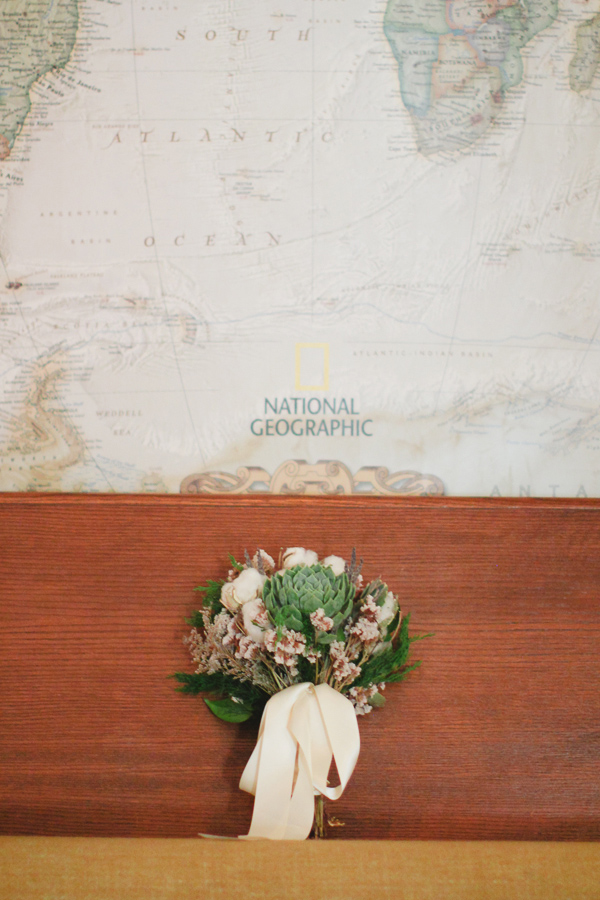 simple-succulent-wedding-under-10k