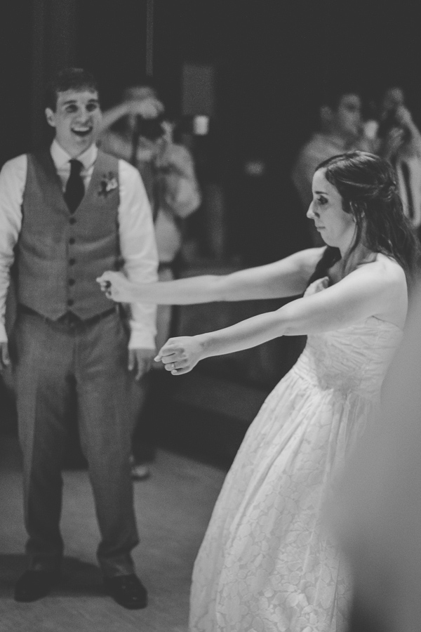 simple-succulent-wedding-under-10k