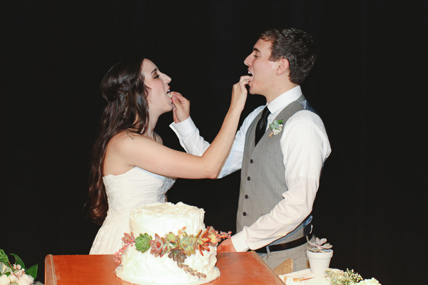 simple-succulent-wedding-under-10k