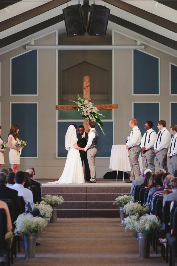 simple-succulent-wedding-under-10k