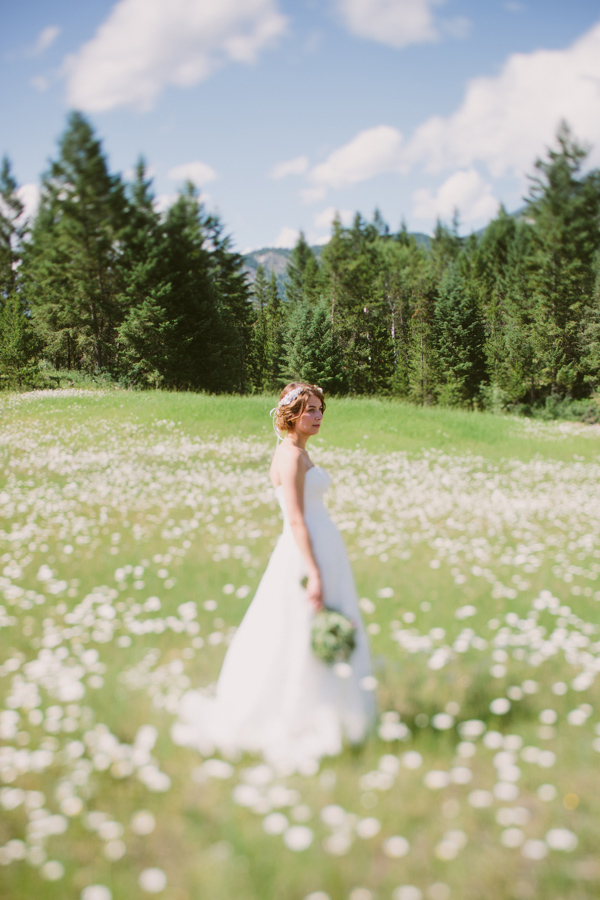 simple-sweet-wedding-in-b.c.-canada