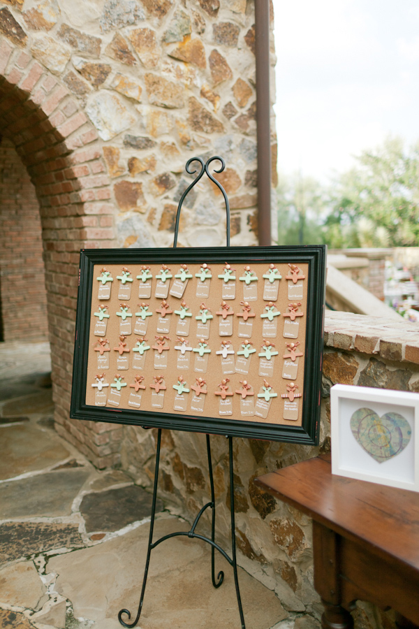 travel-themed-wedding-at-bella-collin