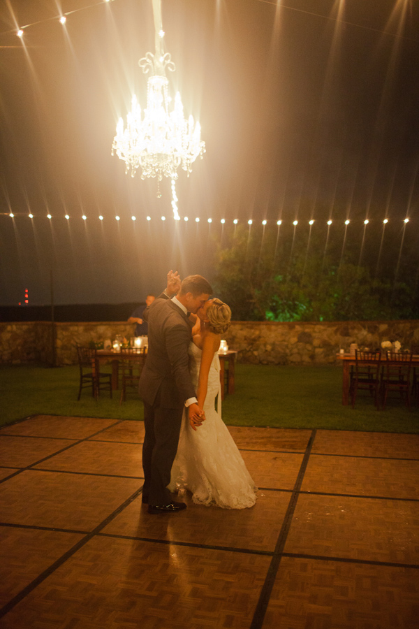 travel-themed-wedding-at-bella-collin