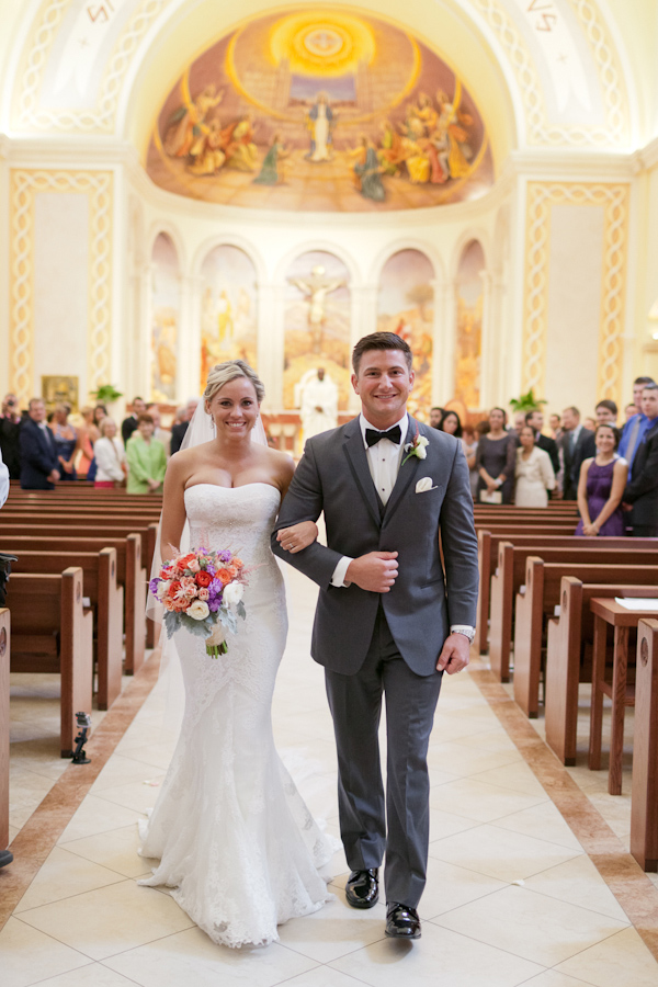 travel-themed-wedding-at-bella-collin