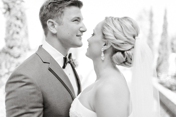 travel-themed-wedding-at-bella-collin