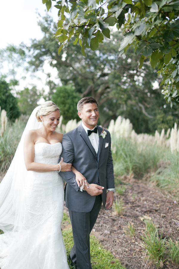 travel-themed-wedding-at-bella-collin