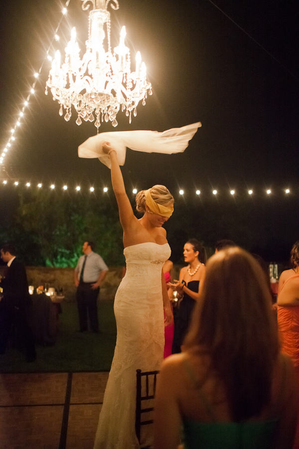 travel-themed-wedding-at-bella-collin
