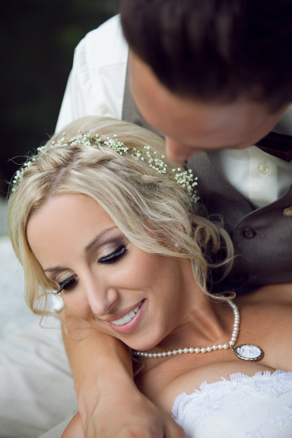 vintage-bookworm-wedding
